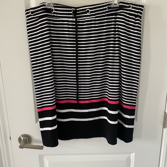 NWT Pennington’s Striped Skirt - Picture 3 of 6